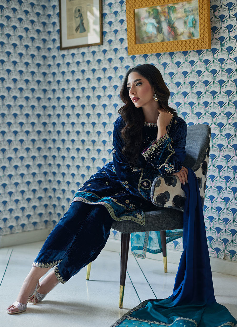 Lujain Navy Shirt and Dupatta