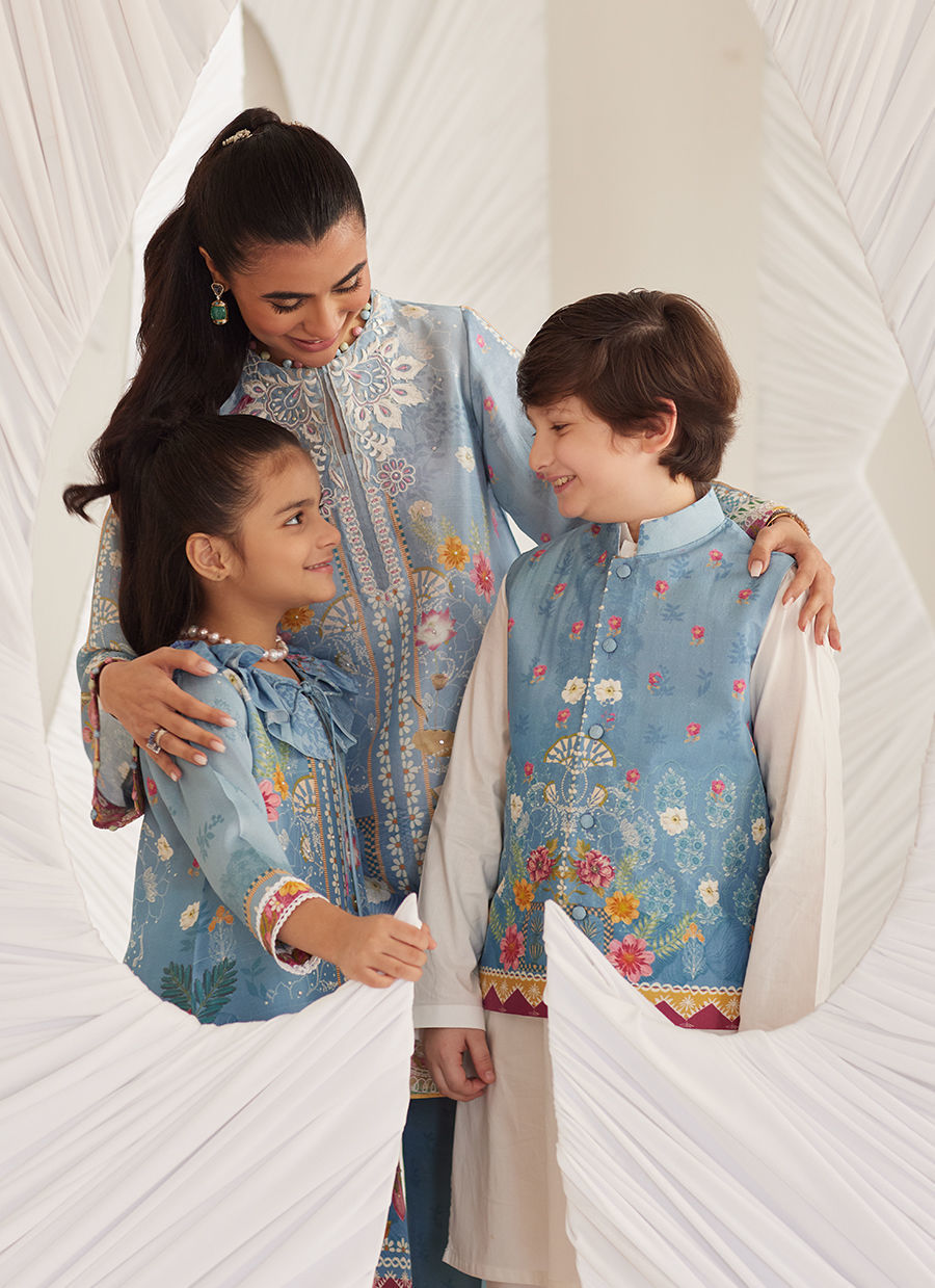 Carla Blossom with pants