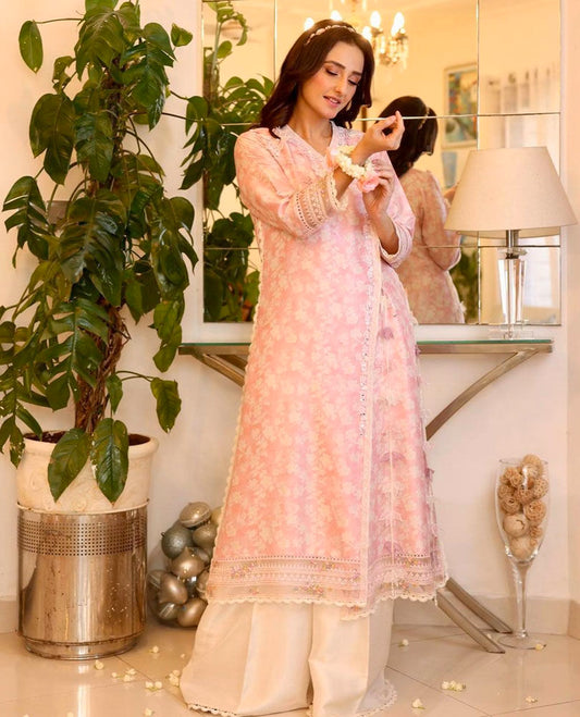 Momal Sheikh in Nesta Blush