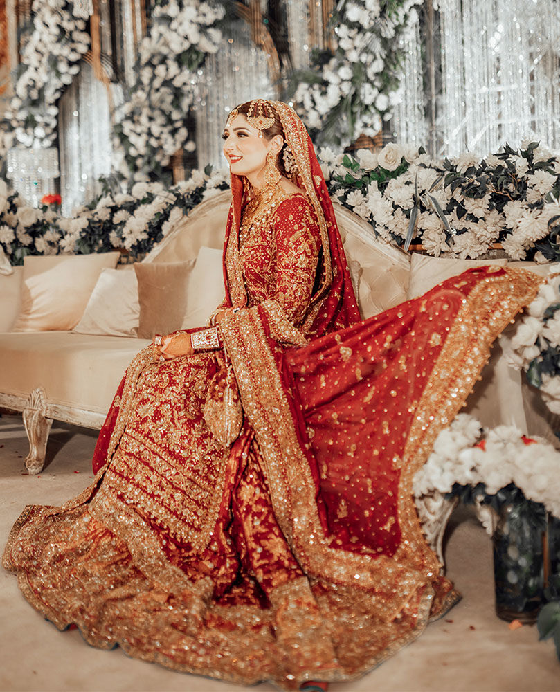 Kashaf Looks Absolutely Ravishing in our Signature Ensemble.