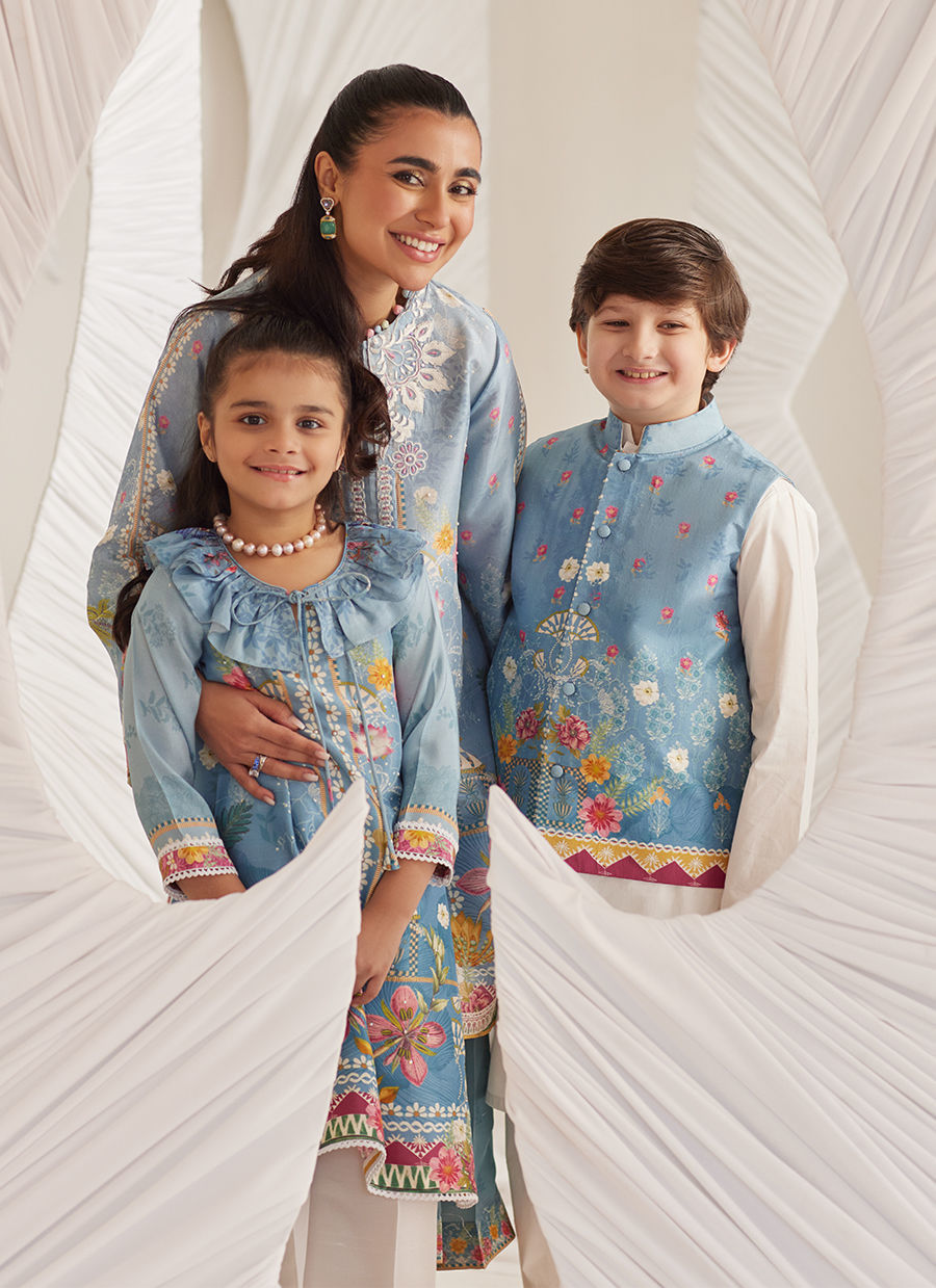 Carla Blossom with pants