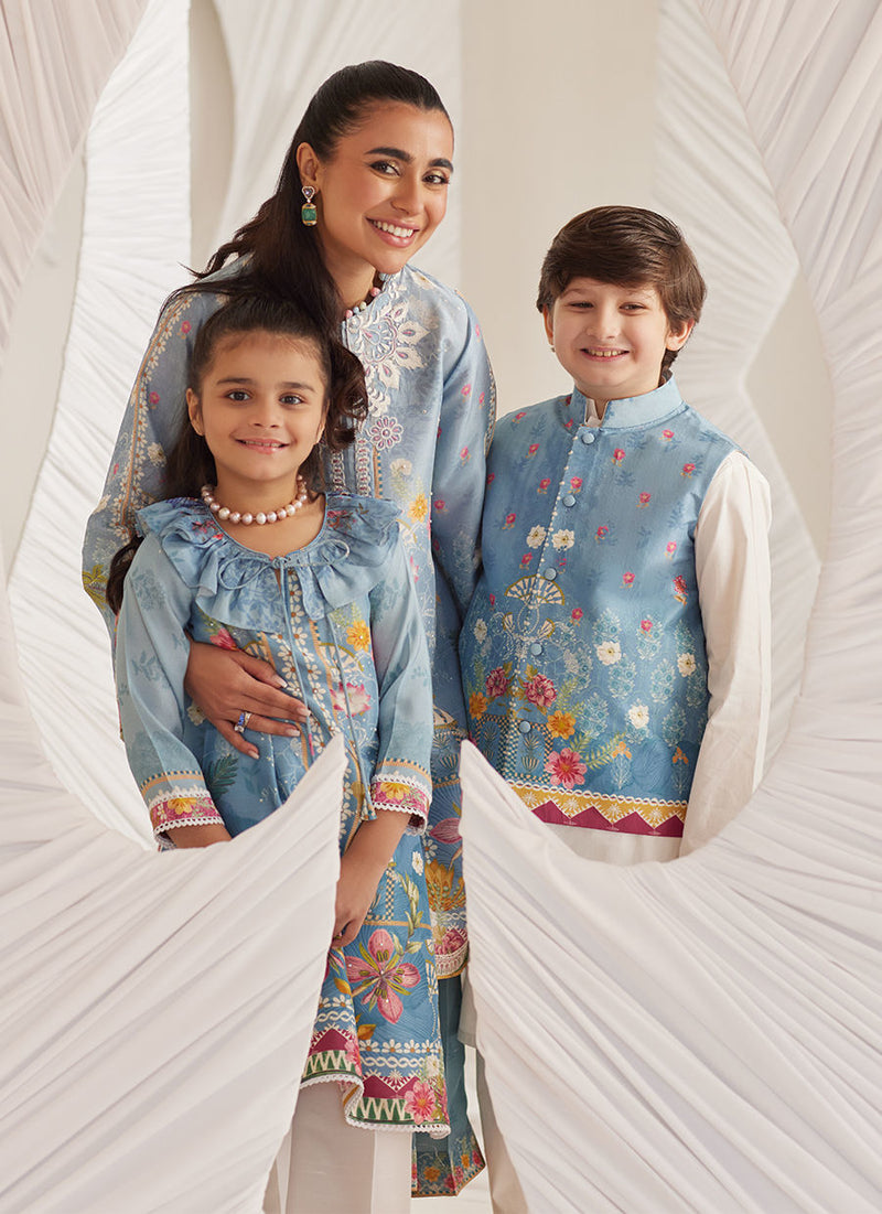 Carla Blossom with pants