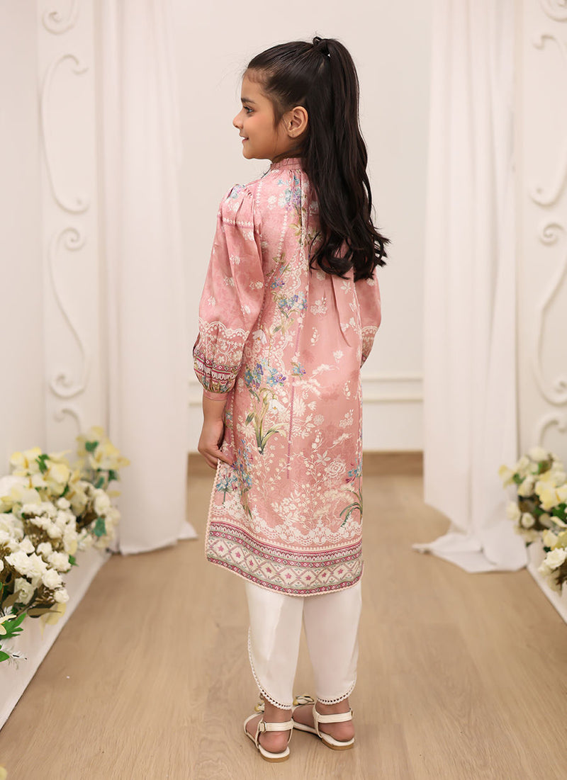 Elara Blossom with pants