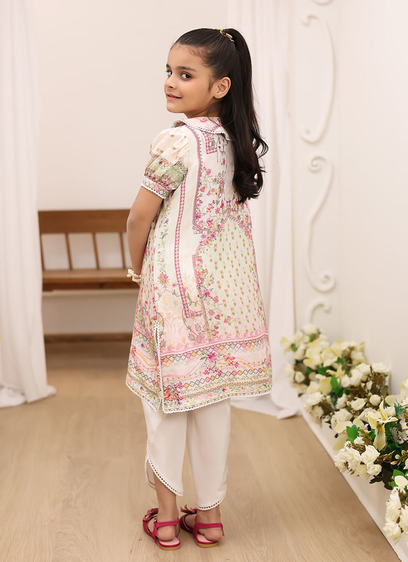 Brea Blossom With Pants