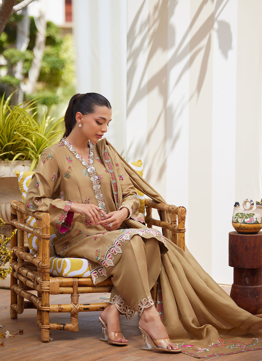 Lira Beige Shirt and Dupatta