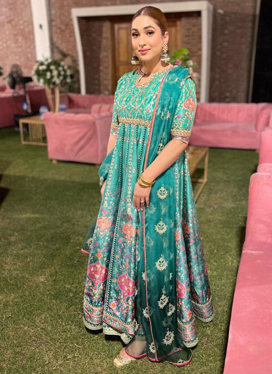 Looking Beautiful in a Custom Made #FTA Outfit