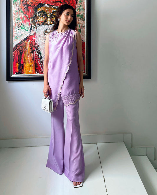 Alisha Adnan in Suzette Lavender