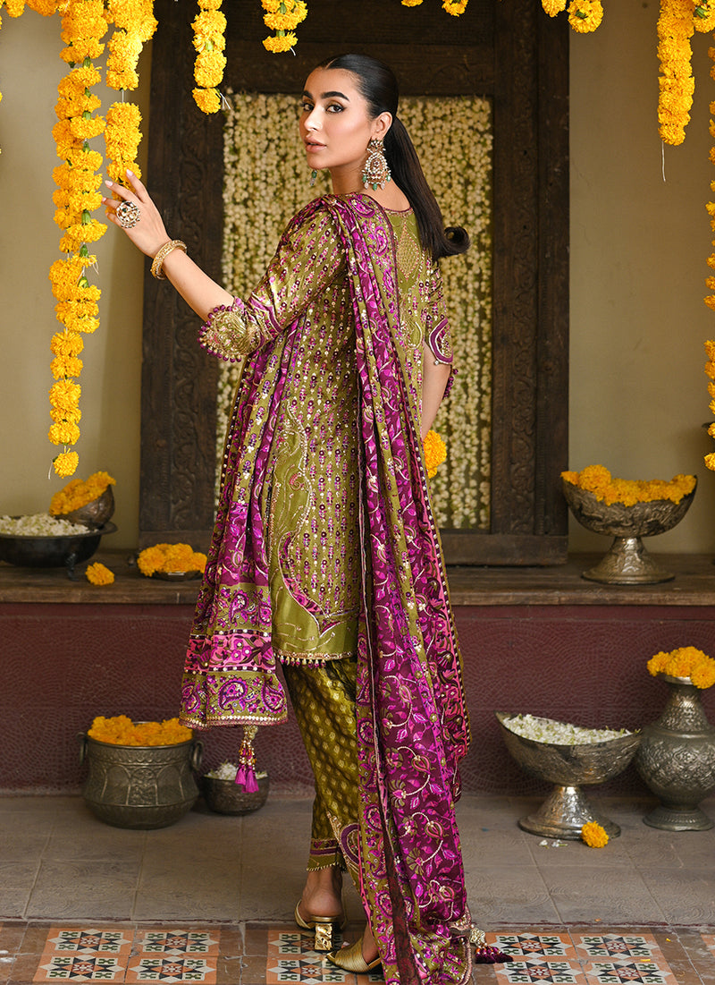 Alira Mehndi green kurta and shalwar with embellished block print dupatta