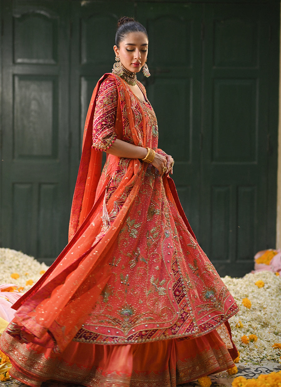 Sereia coral angharkha with an embellished dupatta