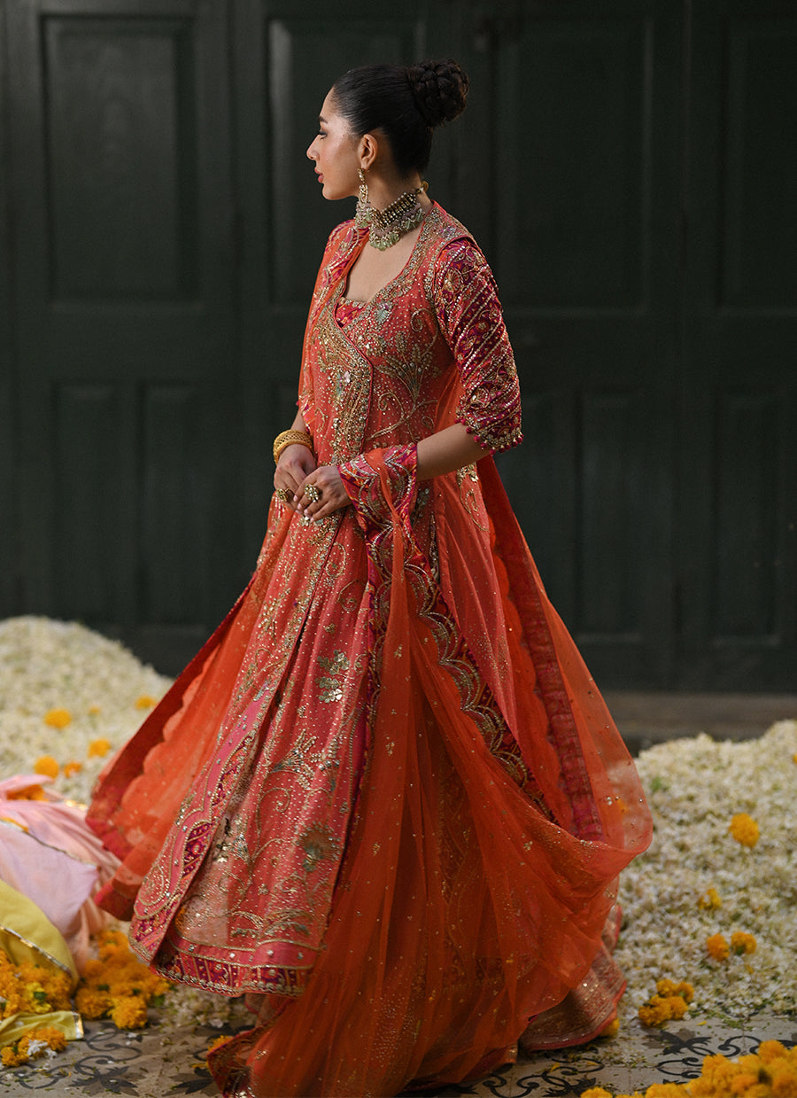 Sereia coral angharkha with an embellished dupatta