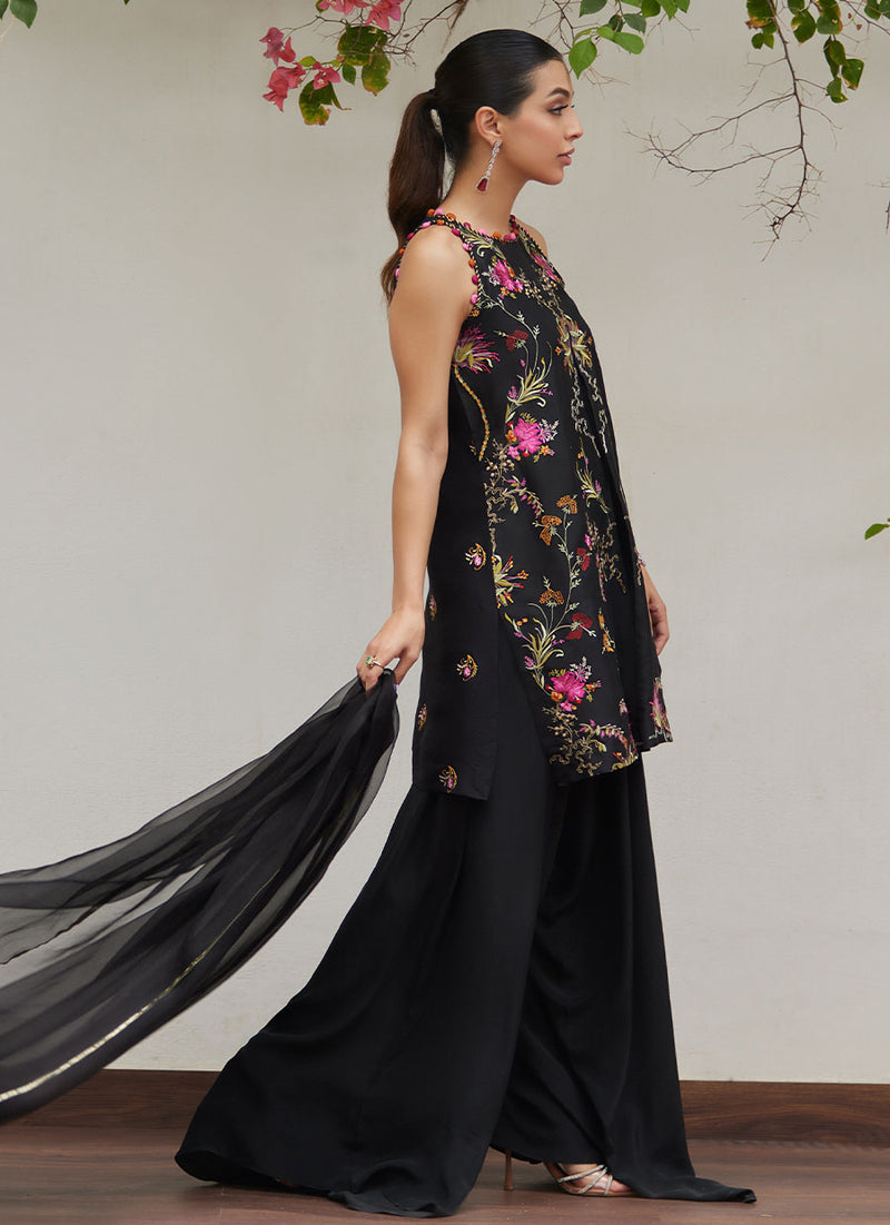Siya Black Embroidered Shirt and Dupatta