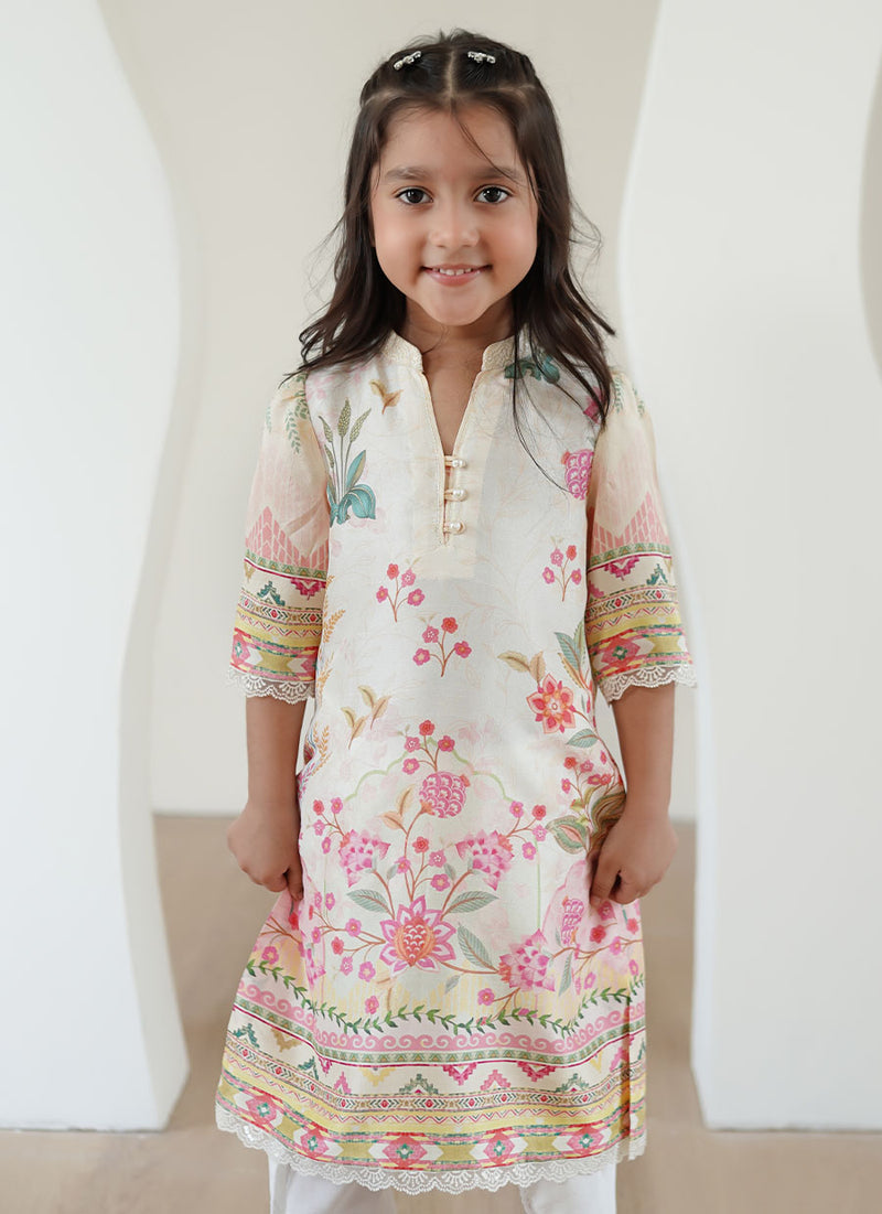 Faye Ivory Blossom B