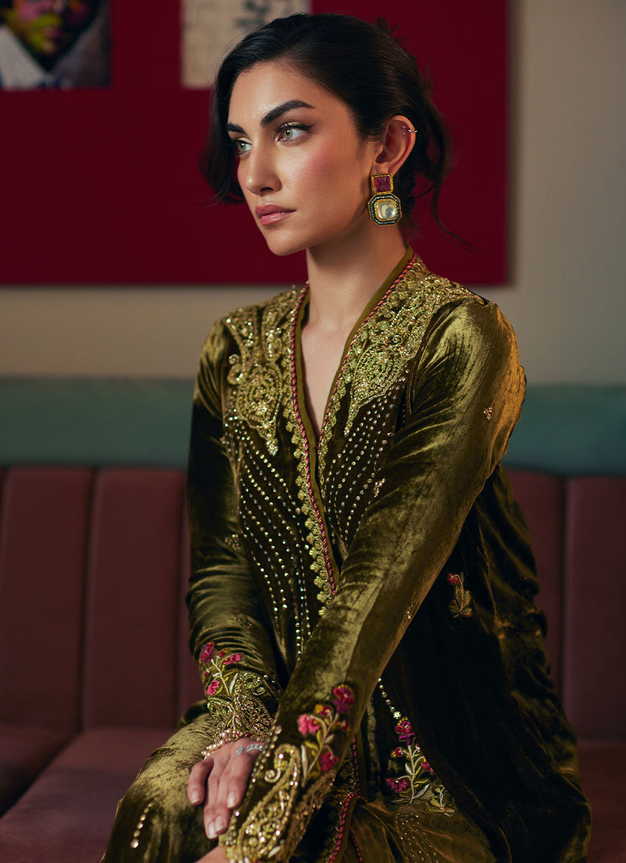 Shahd Olive Shirt And Dupatta