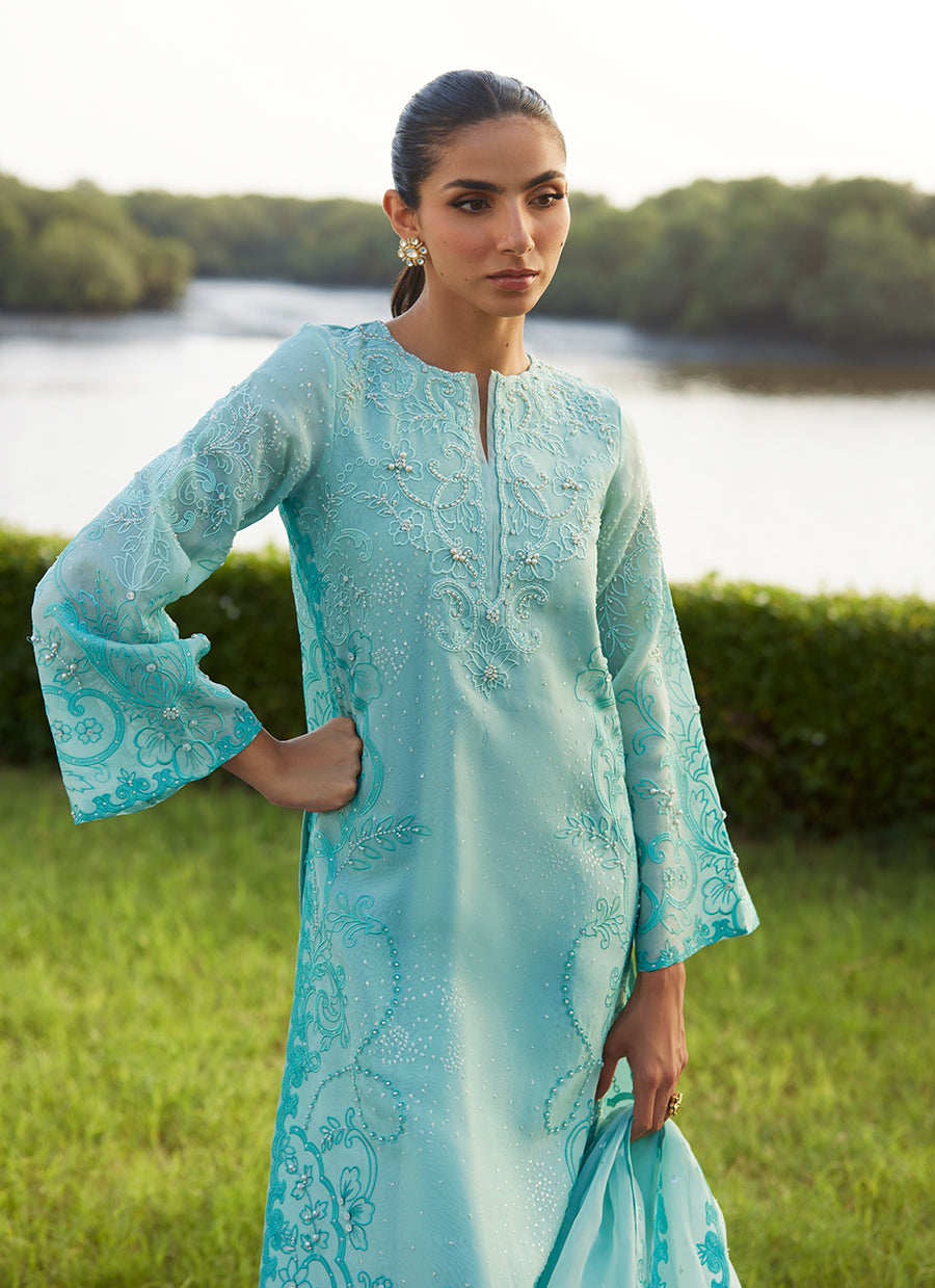 Wari Aqua Kurta And Dupatta