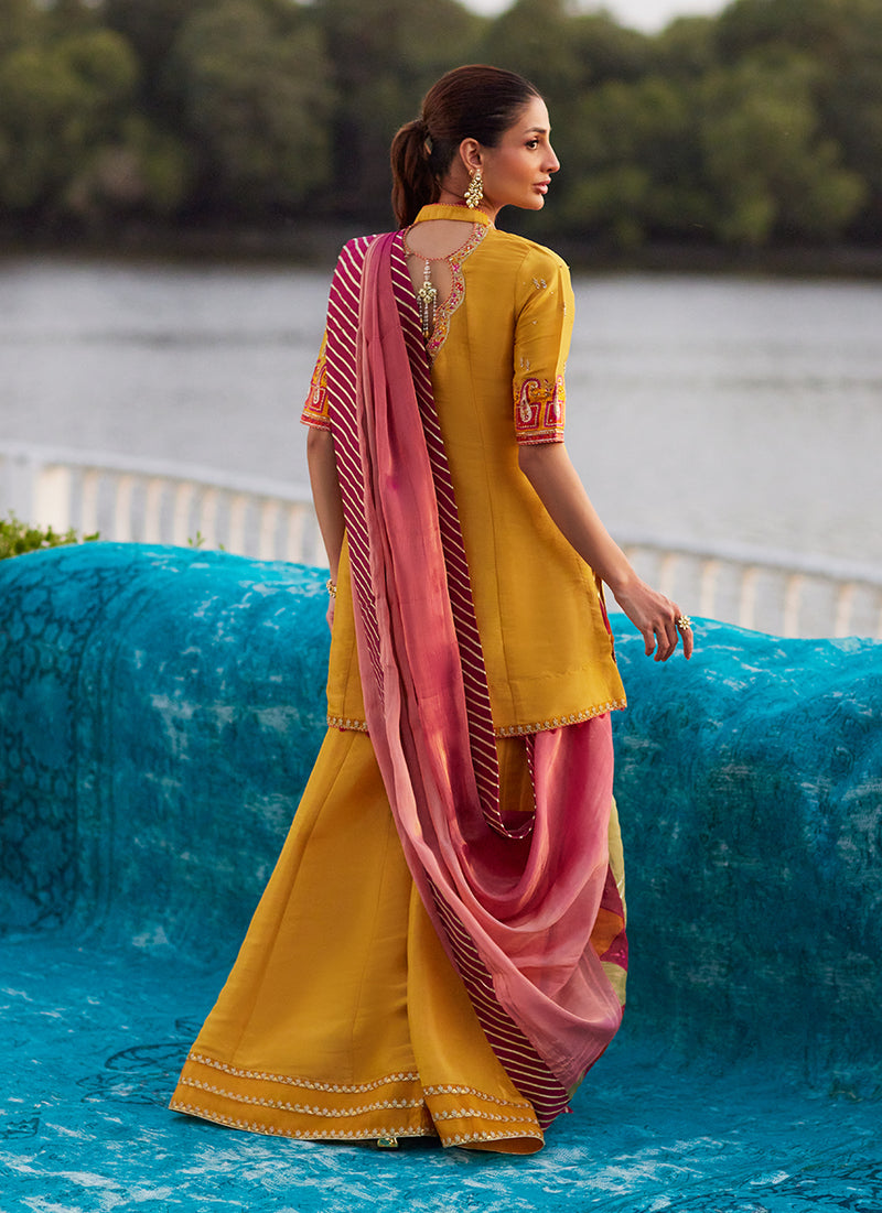 Henna Saffron Angharkha And Dupatta