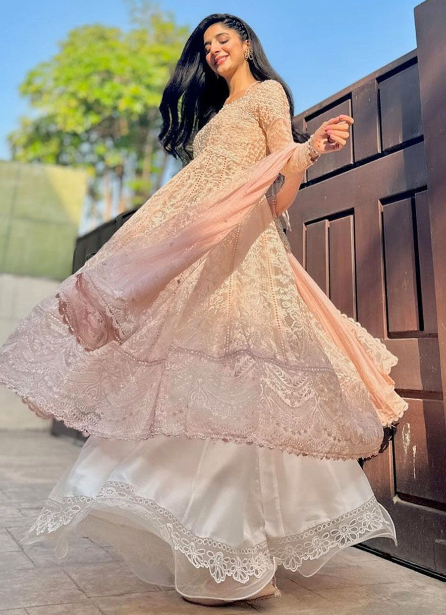 #MawraHocane in Maelle Ivory Kalidaar