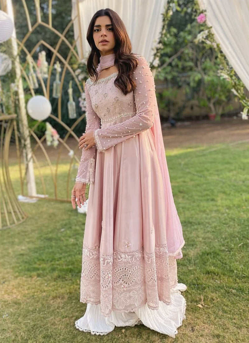 Sanam Saeed in Sisley Blush kalidaar