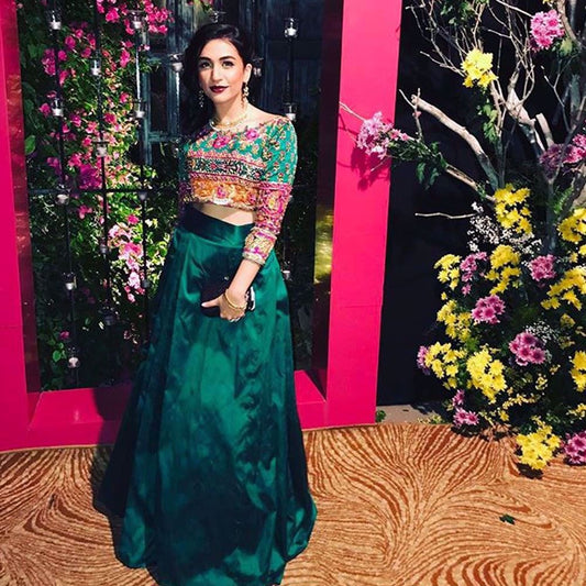 Sana Ansari in a show stopping Farah Talib Aziz lengha choli!