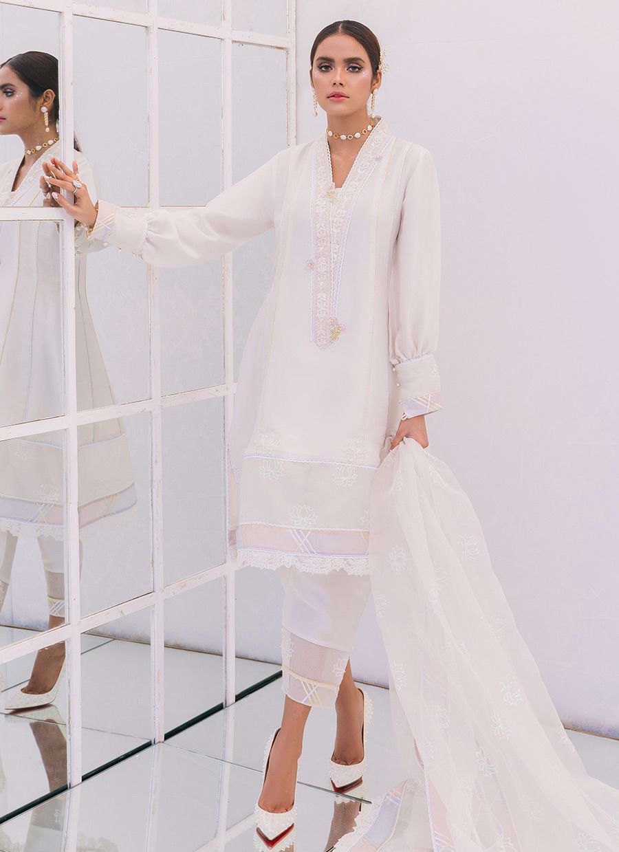 Ethereal shalwar