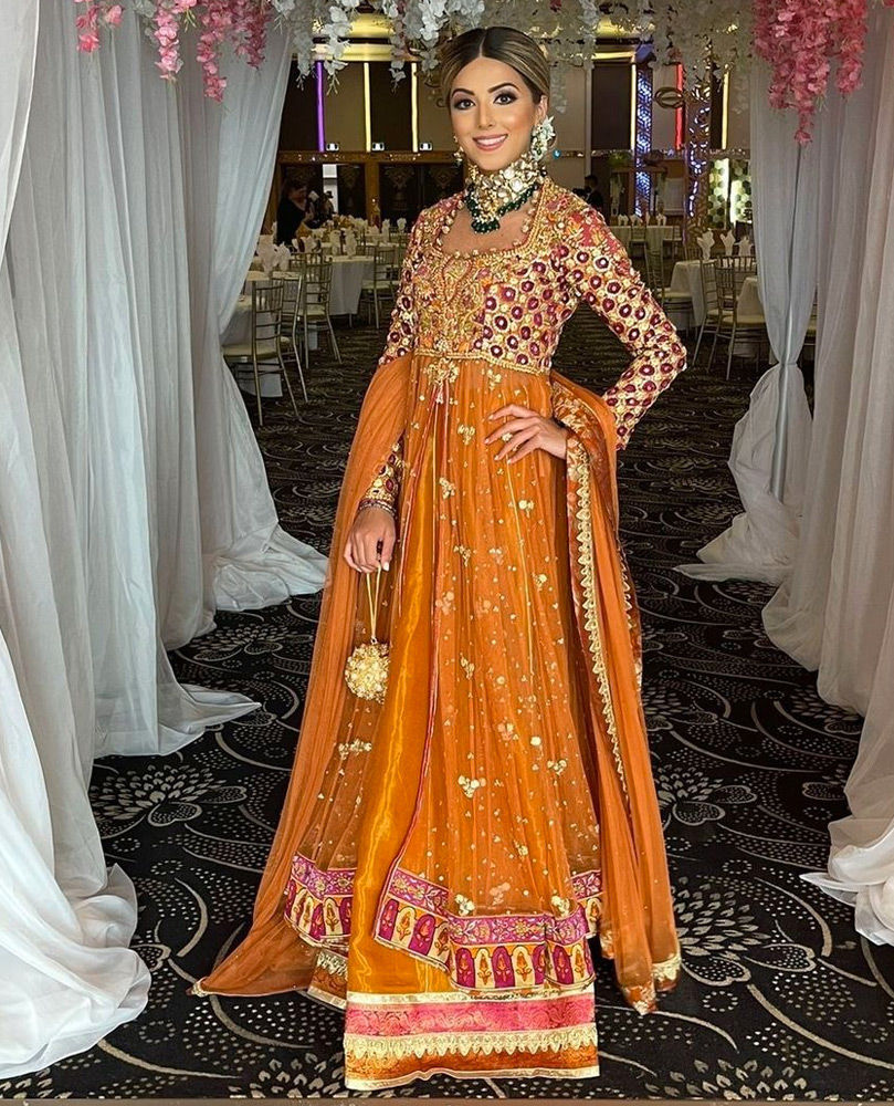 Shanza is a picture of grace in a signature #FarahTalibAziz ensemble in eye catching, festive hues.