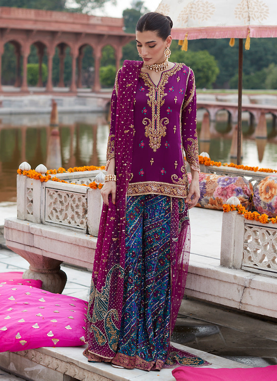 Alizeh Mehndi Aubergine short shirt and dhaakha